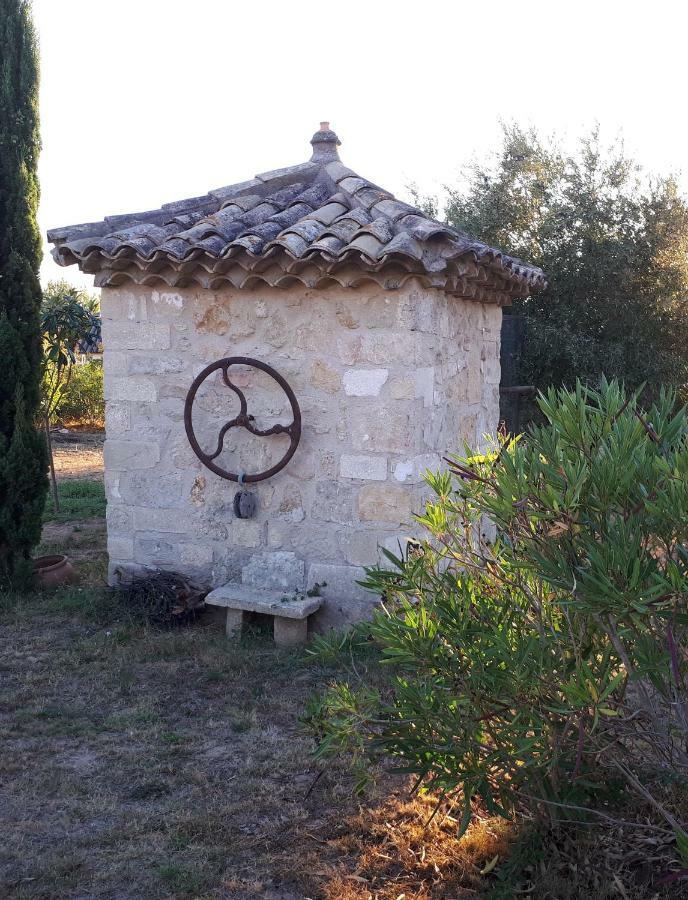 Mas De La Frigoule Villa Le Pouget Exterior photo